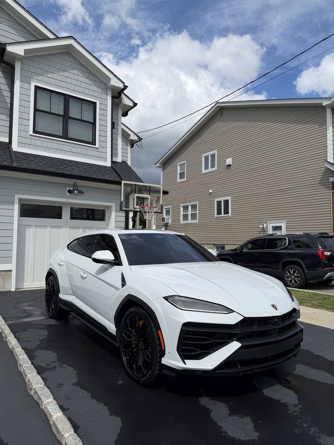 White Lamborghini Urus after detailing